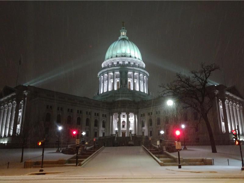 Wisconsin has some seriously spooky places.